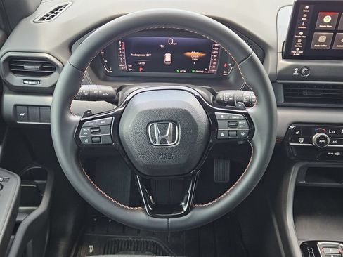 Certified 2026 Honda Pilot Sport image 26