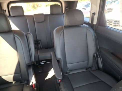 New 2026 Hyundai Palisade Limited image 14