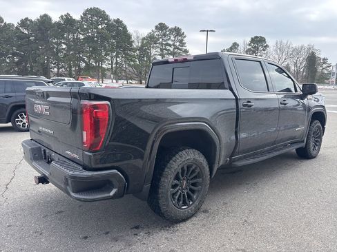 Used 2022 GMC Sierra 1500 AT4X image 8