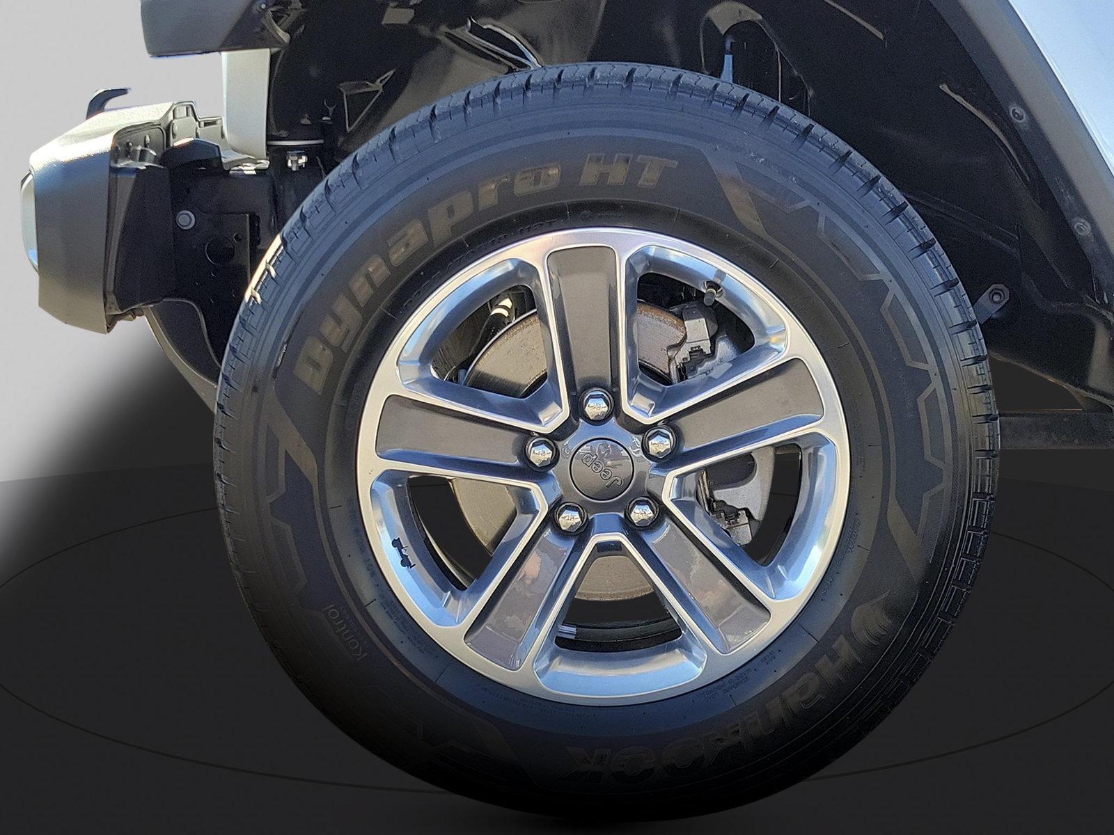 Used 2020 Jeep Wrangler Unlimited Sahara AWD/4WD image 9