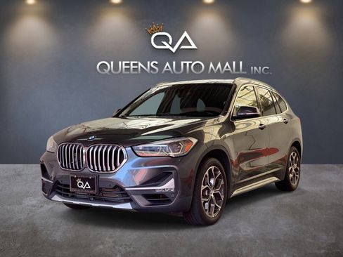 Used 2020 BMW X1 xDrive28i w/ Premium Package AWD/4WD image 3