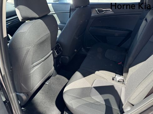 New 2026 Kia Sportage LX image 12