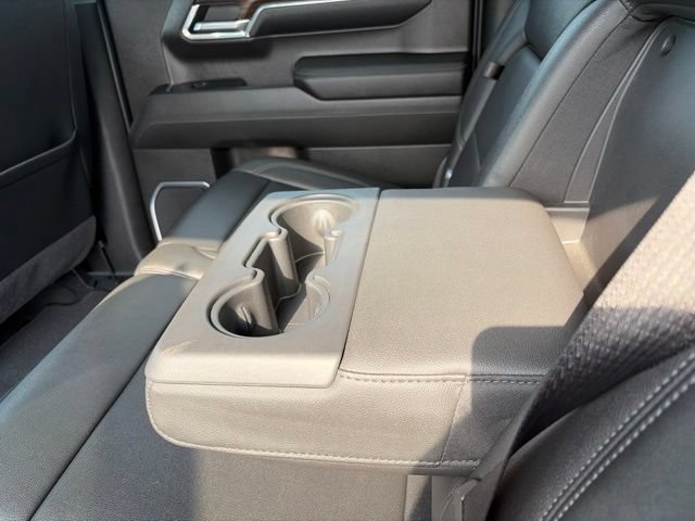Used 2024 GMC Sierra 1500 SLT AWD/4WD image 40