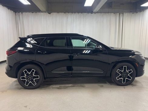 Used 2023 Chevrolet Blazer RS w/ Driver Confidence II Package image 3