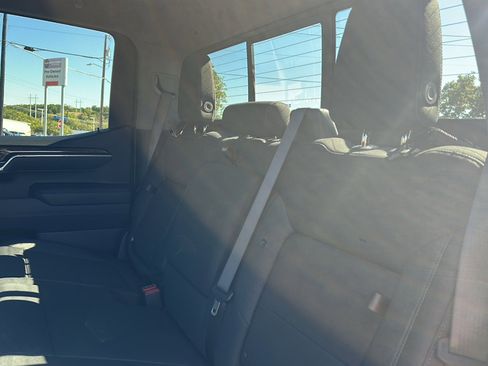 Used 2025 GMC Sierra 1500 Elevation w/ Preferred Package image 19