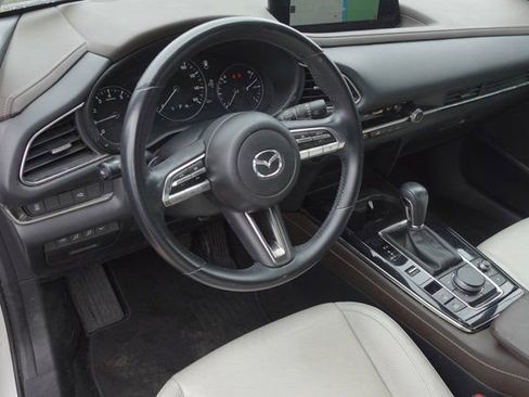 Used 2023 MAZDA CX-30 AWD 2.5 S w/ Premium Package image 9