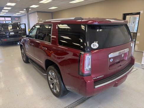 Used 2017 GMC Yukon Denali w/ Open Road Package image 9