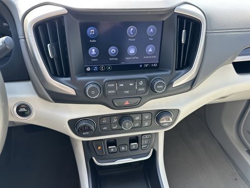 Used 2018 GMC Terrain Denali image 23