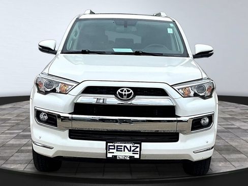 Used 2019 Toyota 4Runner Limited AWD/4WD image 2