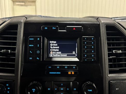 Used 2020 Ford F450 XL w/ Power Equipment Group AWD/4WD image 38