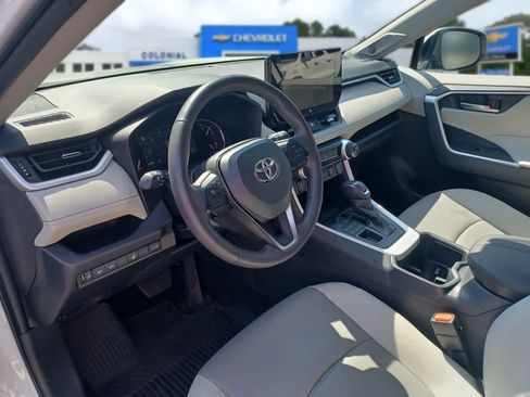 Used 2025 Toyota RAV4 XLE Premium w/ Weather Package AWD/4WD image 8