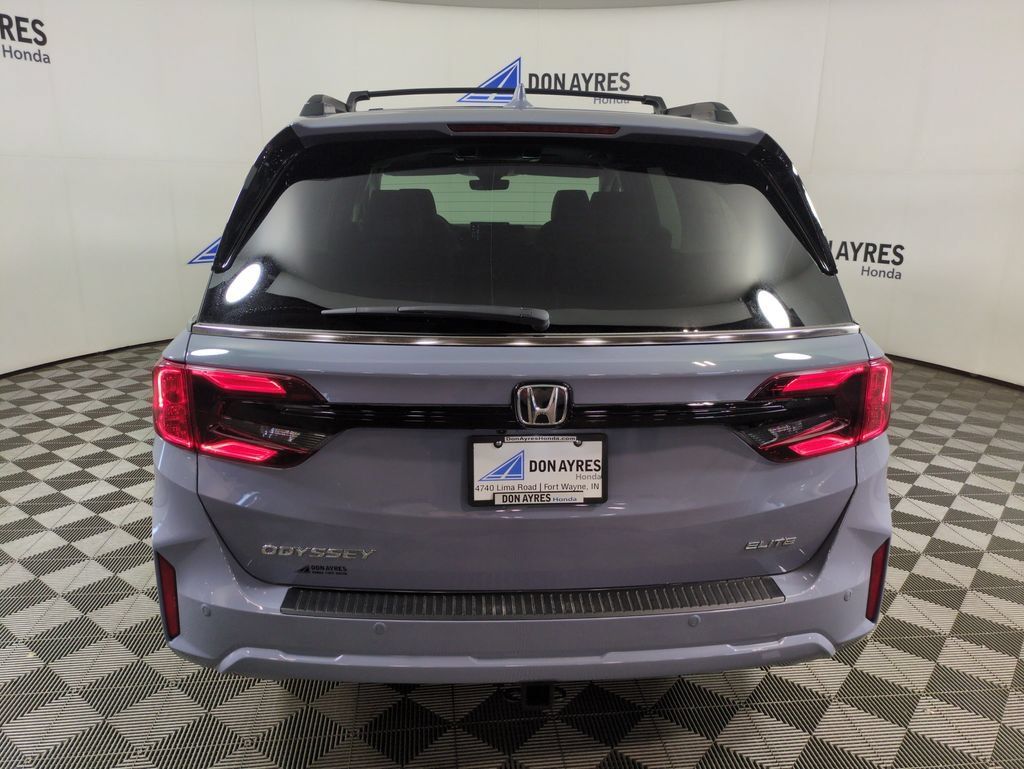 New 2026 Honda Odyssey Elite image 4