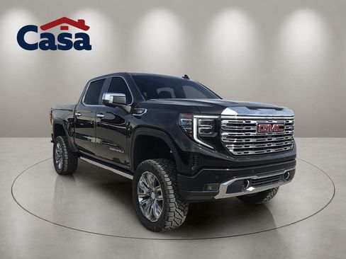 Used 2024 GMC Sierra 1500 Denali w/ Denali Reserve Package AWD/4WD image 4