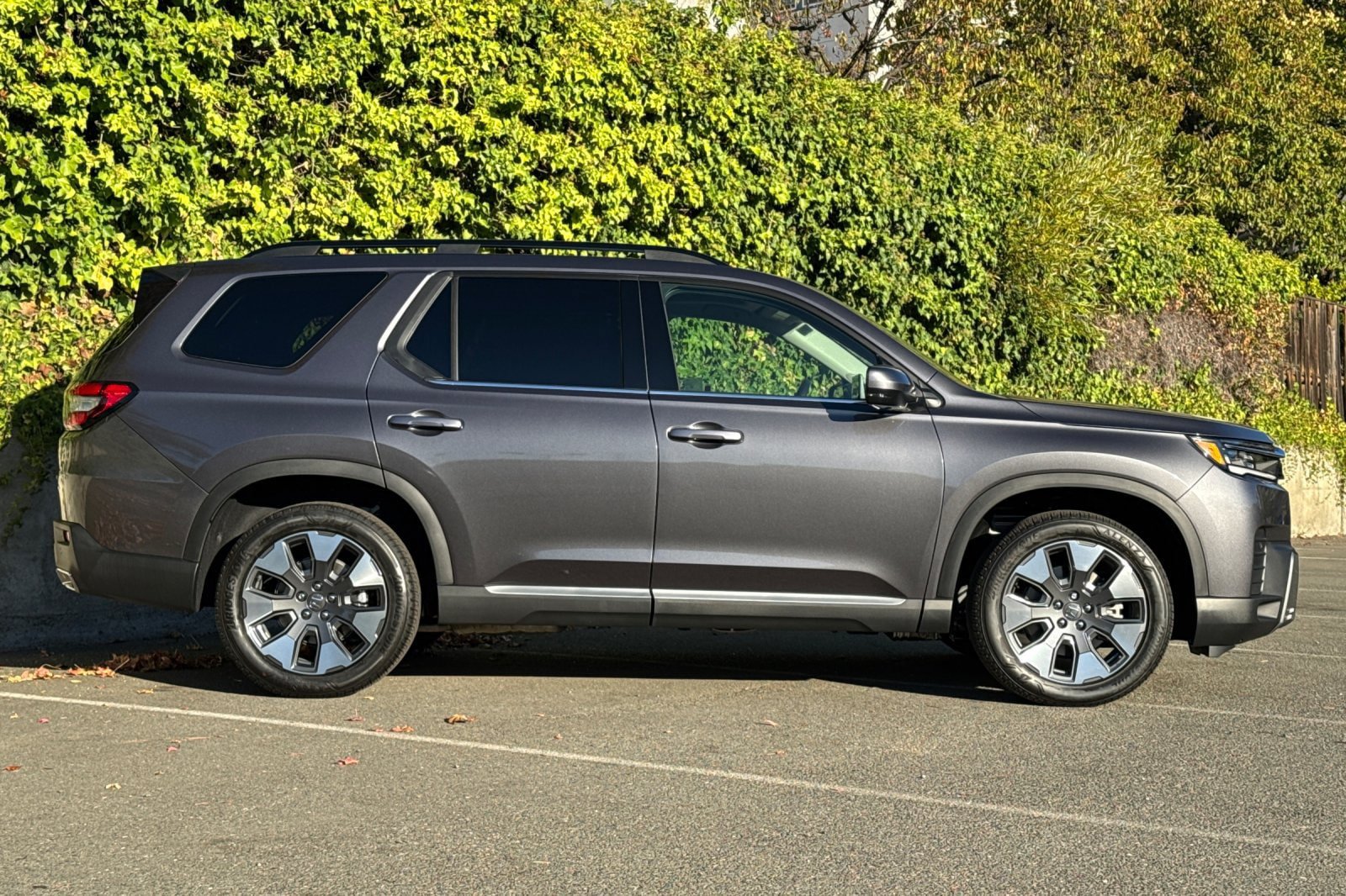 New 2026 Honda Pilot Elite image 3
