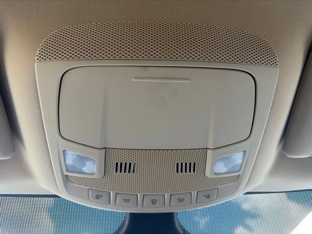 Used 2022 Ford Edge SEL w/ Convenience Package AWD/4WD image 25