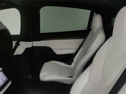 Used 2024 Tesla Model X AWD/4WD image 59