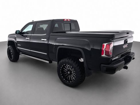 Used 2017 GMC Sierra 1500 Denali w/ Denali Ultimate Package AWD/4WD image 7