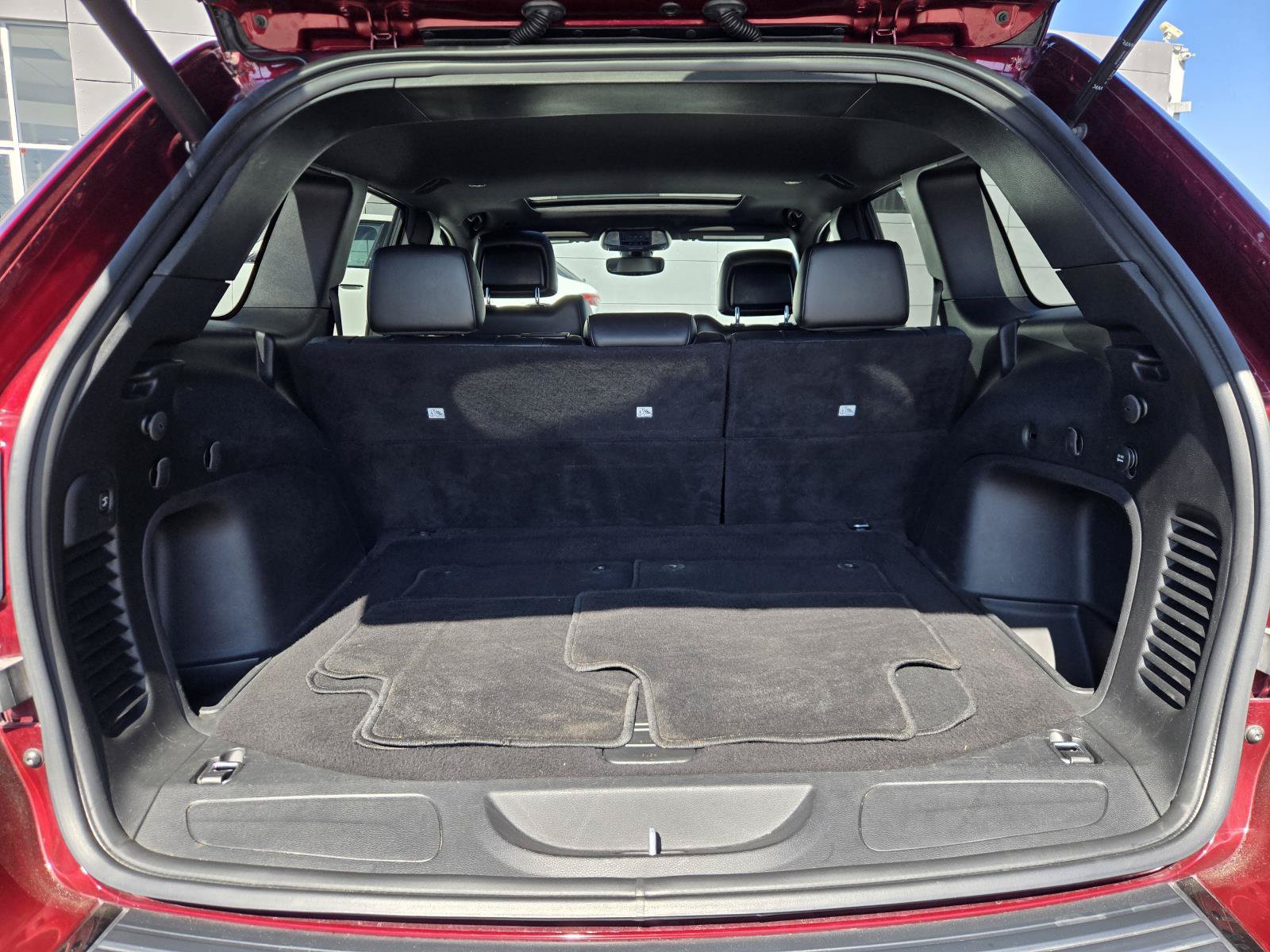 Used 2021 Jeep Grand Cherokee Limited X RWD image 28