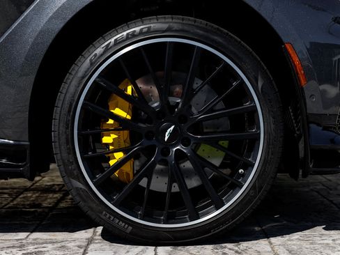 Used 2023 Aston Martin DBX 707 image 23