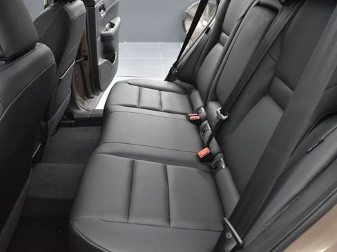 Certified 2025 Nissan Rogue SV w/ SV Premium Package image 12