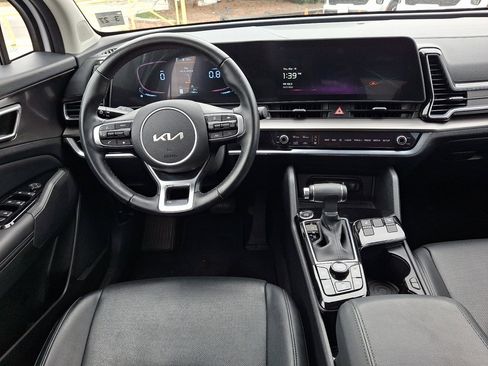 Used 2023 Kia Sportage EX image 21