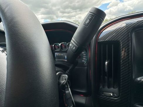 Used 2018 Chevrolet Silverado 1500 LTZ Z71 w/ Redline Edition AWD/4WD image 21