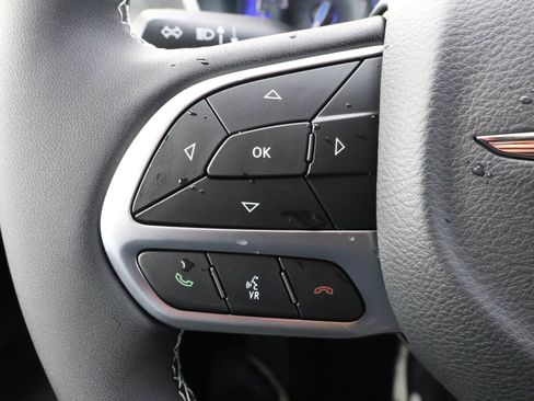 New 2026 Chrysler Pacifica Select image 23