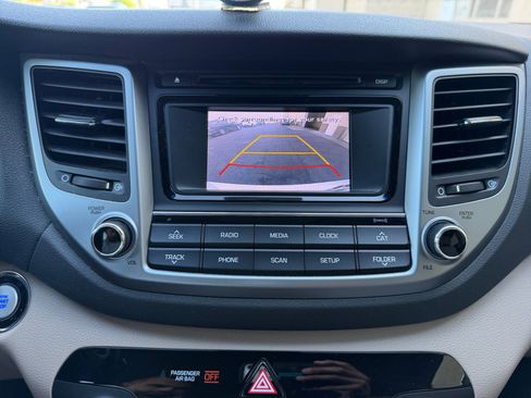 Used 2017 Hyundai Tucson Sport AWD/4WD image 29