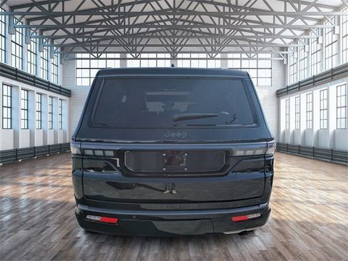 New 2026 Jeep Grand Wagoneer Limited image 5