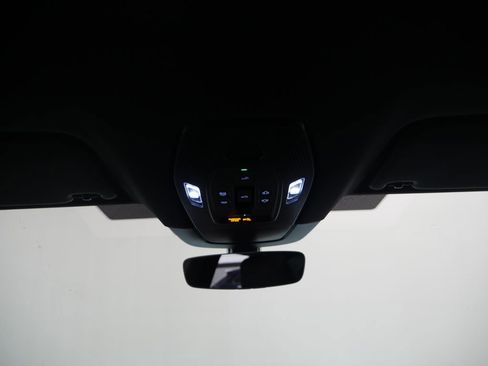 New 2026 Porsche Macan 4 Electric AWD/4WD image 39