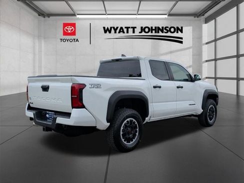 New 2026 Toyota Tacoma TRD Off-Road AWD/4WD image 5