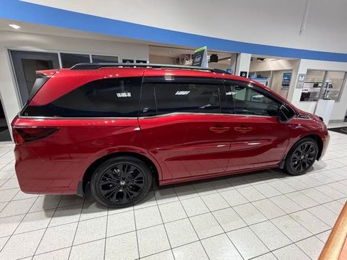 New 2026 Honda Odyssey Sport-L image 7