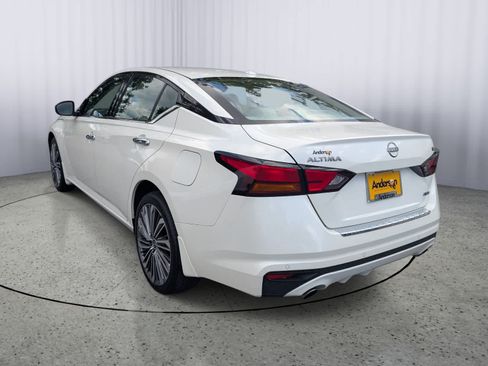 Used 2023 Nissan Altima 2.5 SL AWD/4WD image 5