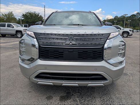 Used 2024 Mitsubishi Outlander SEL FWD image 10