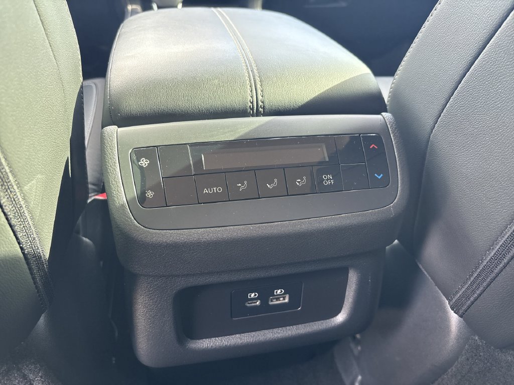 Certified 2025 Nissan Pathfinder SL AWD/4WD image 20