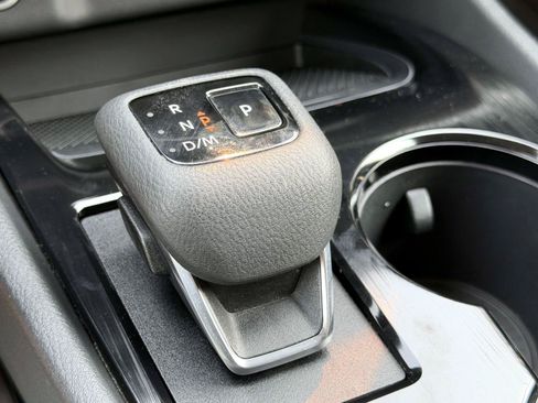 Used 2023 Nissan Rogue SV AWD/4WD image 31
