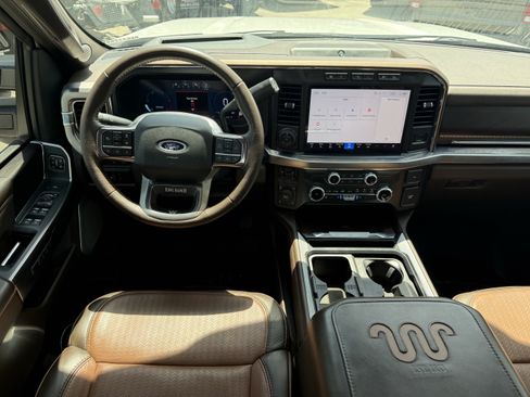 Used 2024 Ford F250 King Ranch w/ FX4 Off-Road Package AWD/4WD image 15
