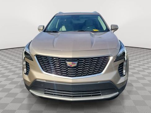 Certified 2023 Cadillac XT4 Premium Luxury w/ Driver Assist Package AWD/4WD image 2
