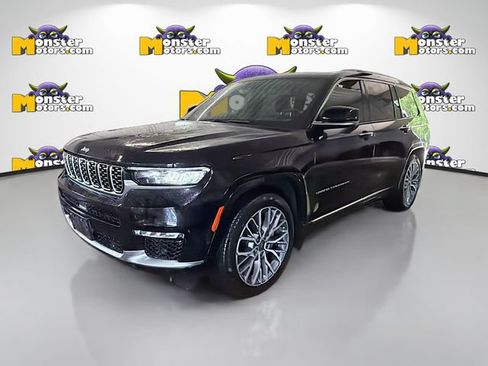Used 2023 Jeep Grand Cherokee L Summit AWD/4WD image 1
