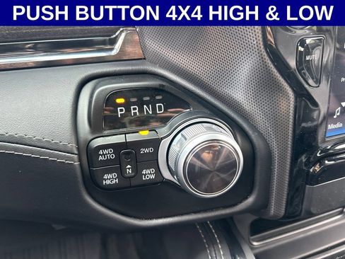 Used 2022 RAM 1500 Limited AWD/4WD image 17