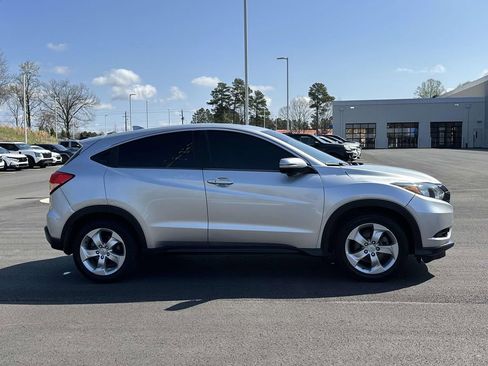 Used 2016 Honda HR-V EX image 27