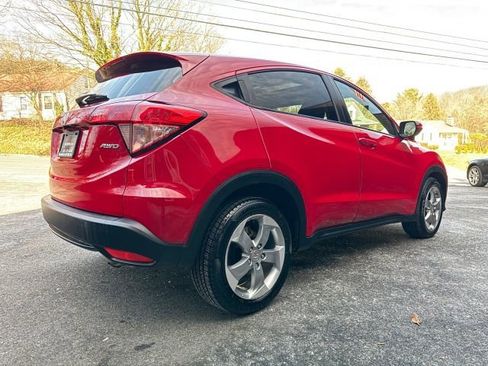 Used 2016 Honda HR-V EX image 5