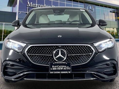 Certified 2025 Mercedes-Benz E 350 4MATIC Sedan image 3