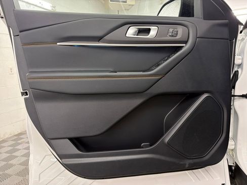 New 2026 Ford Explorer Tremor w/ Tremor Convenience Package AWD/4WD image 15