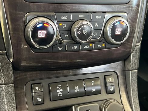 Used 2015 Buick Enclave Leather AWD/4WD image 23