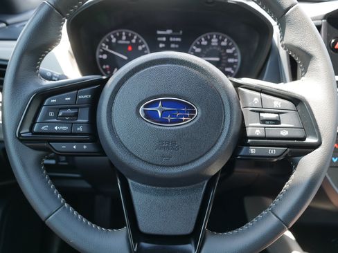 Used 2025 Subaru Forester Premium AWD/4WD image 25