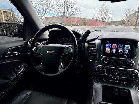 Used 2020 Chevrolet Tahoe LT image 19