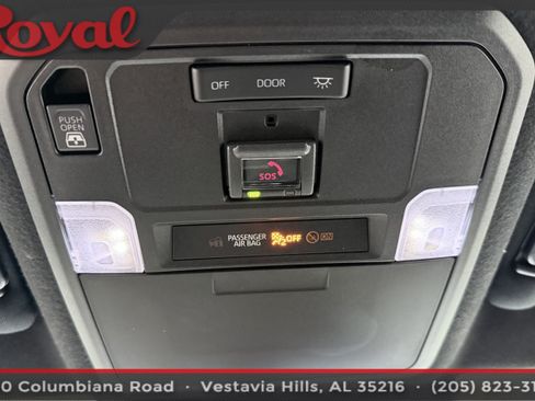 Used 2025 Toyota 4Runner TRD Off-Road Premium AWD/4WD image 26