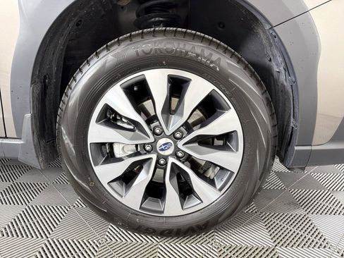 Used 2024 Subaru Outback Limited w/ Popular Package #2 AWD/4WD image 10