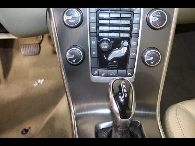 Used 2014 Volvo XC60 3.2 AWD/4WD image 26